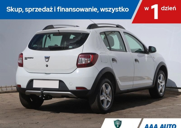 Dacia Sandero Stepway cena 40000 przebieg: 91906, rok produkcji 2016 z Żelechów małe 106